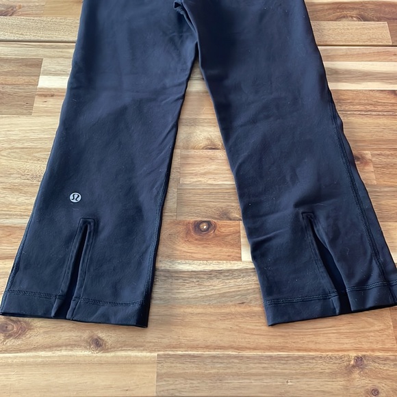 Lululemon Gather & Crow Crop *Full-On Luon size 2 - Picture 3 of 8